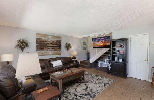 FURNISHED CONDO NOW THROUGH APRIL 2027 Gallery 3