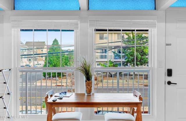 1681 Route 35 Gallery 4