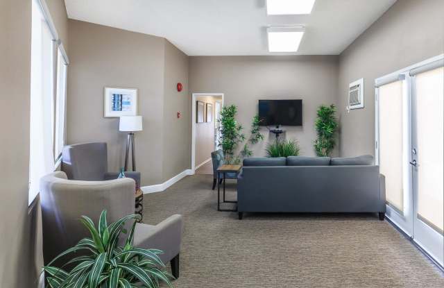 Pacific View Apartment Homes Gallery 2