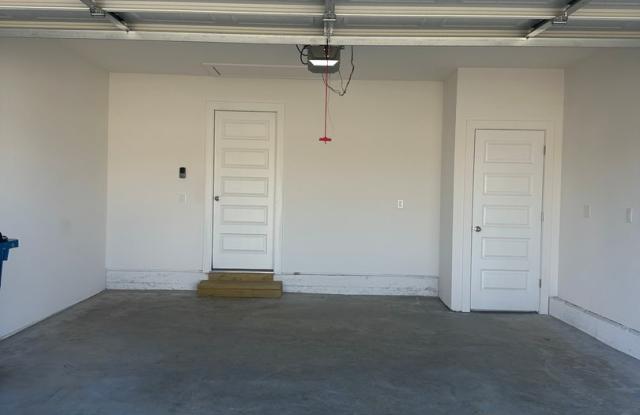 Brand new construction! Gallery 3