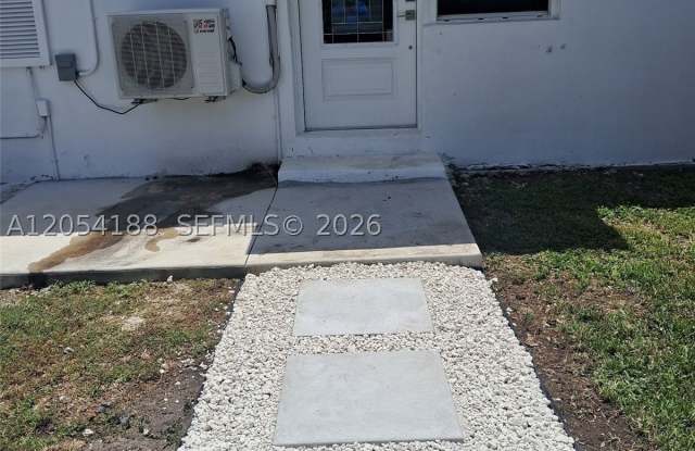 16240 SW 286th St photos photos