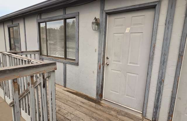 987 Iowa Ave #C photos photos