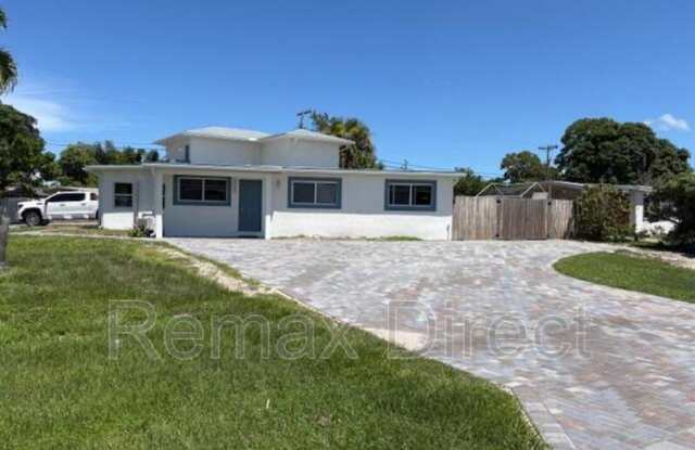 5580 Honeysuckle Drive photos photos
