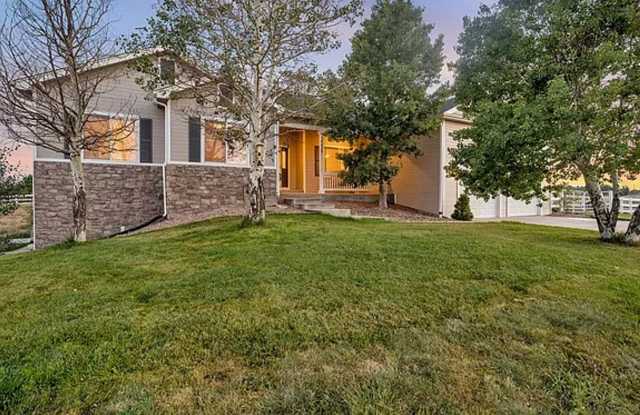 Coming Soon! 3 BR/3BA | Newly Renovated Single Family Home | 3-Car Garage | Fully Fenced! photos photos
