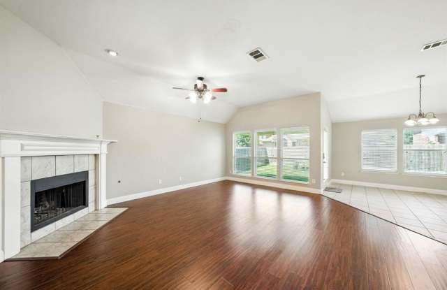 4927 Marsh Harrier Avenue Gallery 4