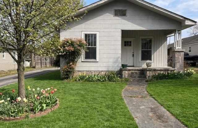1708 Mcbrien Road Gallery 2