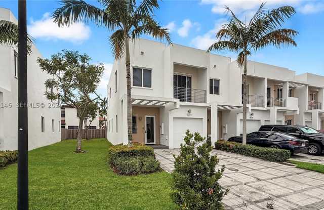 10232 NW 71st Ter Gallery 2