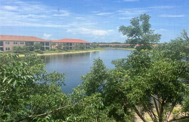 10054 CROOKED CREEK Drive Gallery 2