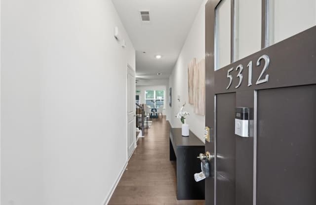 5312 Brooklands Drive Gallery 4