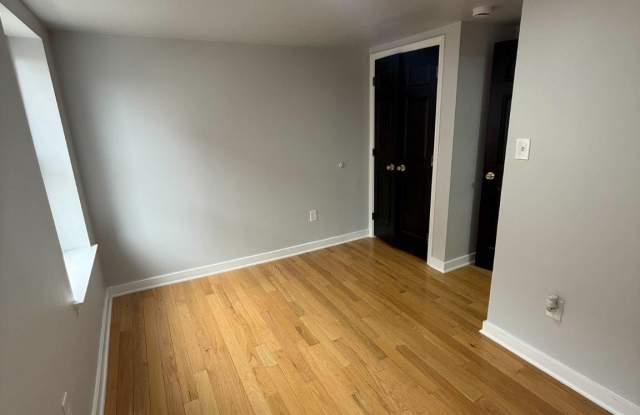 718 N 16TH Street Gallery 4