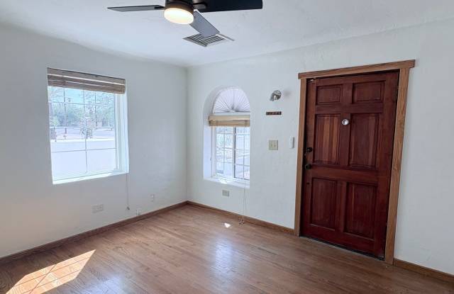 Charming 3Bed/2Bath in central Palo Verde Neighborhood Gallery 3