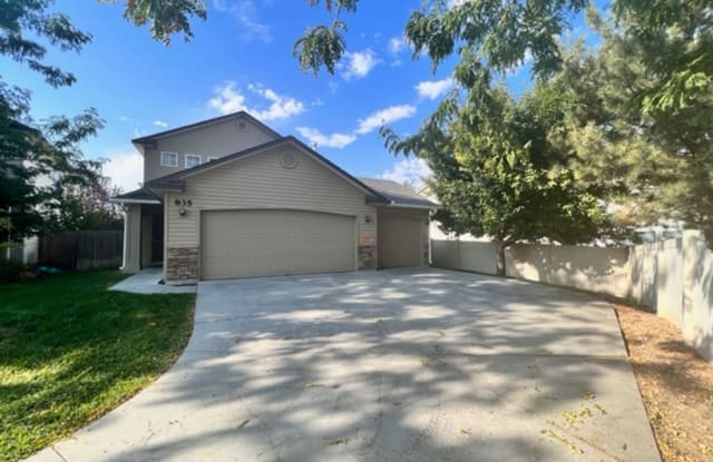 835 N. Gray Cloud - 835 North Gray Cloud Way, Meridian, ID 83642