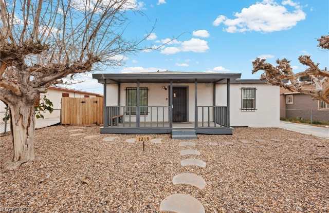 1219 Cunningham Drive photos photos
