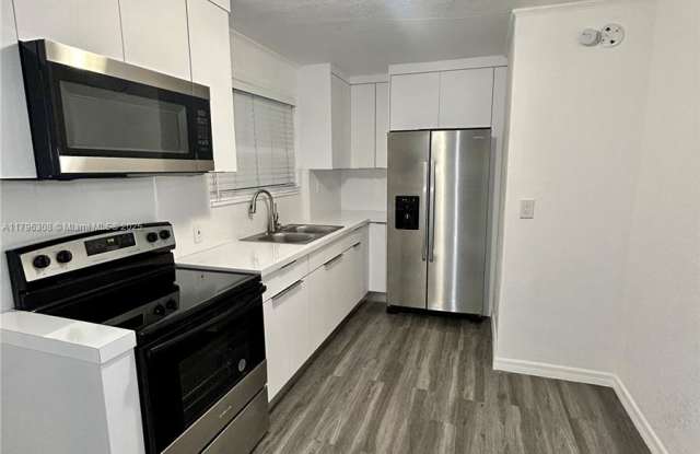 706 S F St photos photos