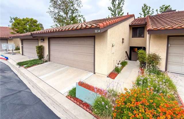 1034 Romney Drive photos photos