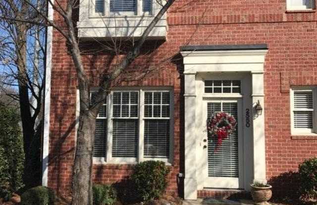 2550 Dilworth Heights Ln - 2550 Dilworth Heights Lane, Charlotte, NC 28209