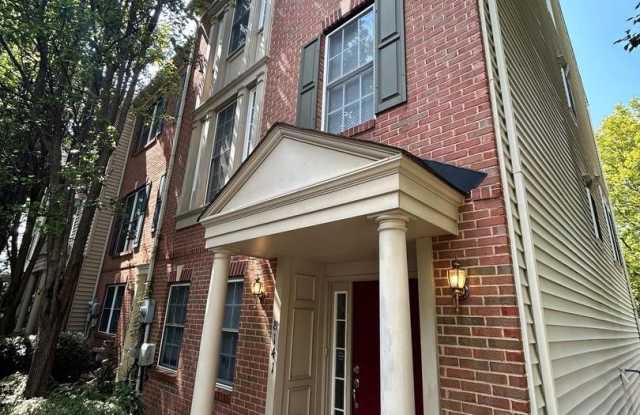 8141 SKELTON Circle Gallery 2