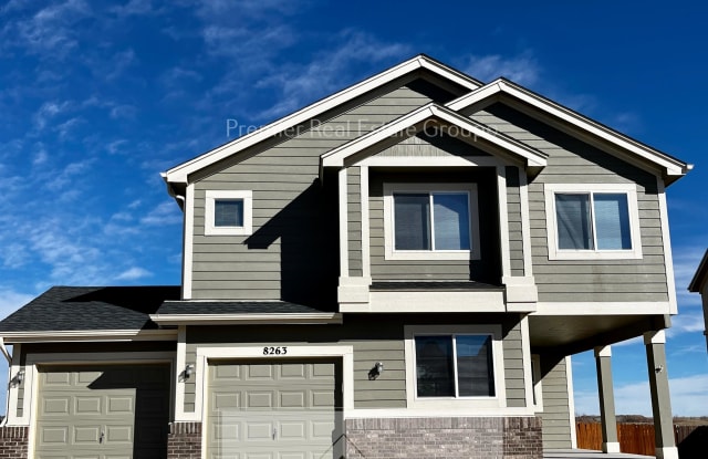 8263 Belleterre Dr - 8263 Belleterre Drive, Fountain, CO 80817