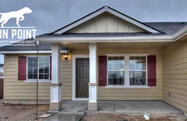 3bed/2bath w/bonus room, 3 car garage, split floor plan  vaulted ceilings photos photos