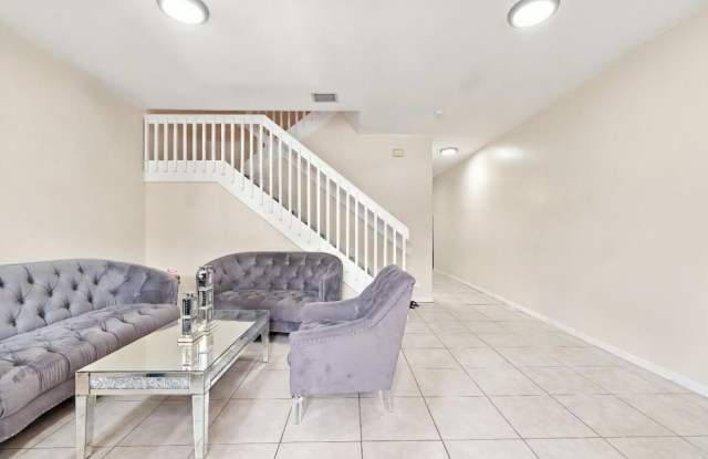 406 W SANTA CATALINA Circle Gallery 3