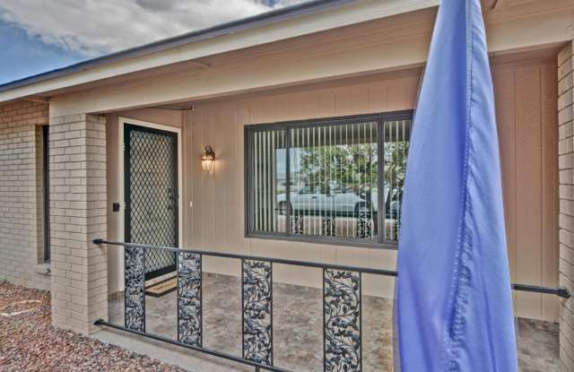 12423 W AURORA Drive Gallery 2