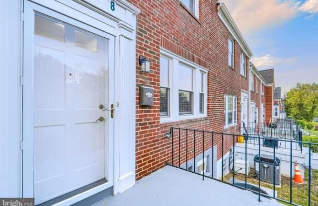 1418 North Forest Park Avenue Gallery 2