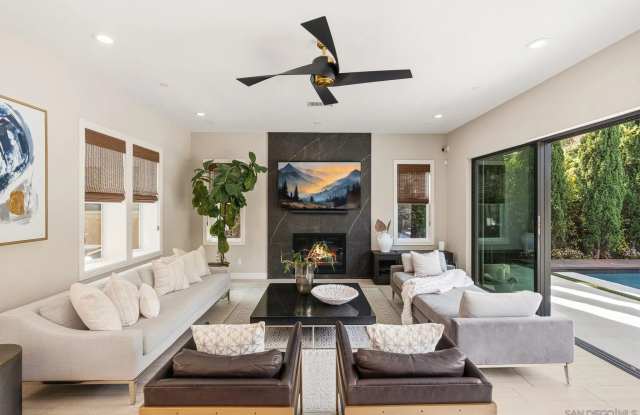 4720 Borden Gallery 4