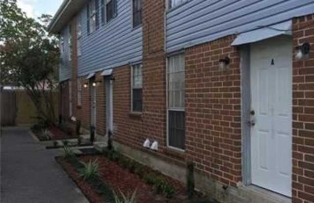3636 DELAWARE Avenue Gallery 2