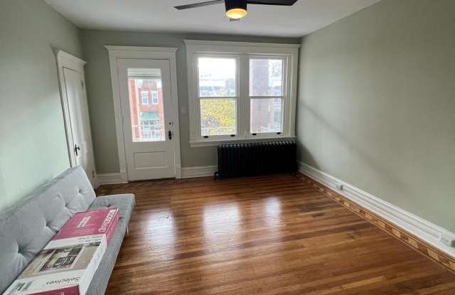 5931 CARPENTER Street Gallery 4