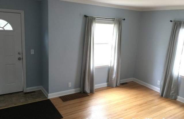5733 Morgan Avenue S Gallery 2
