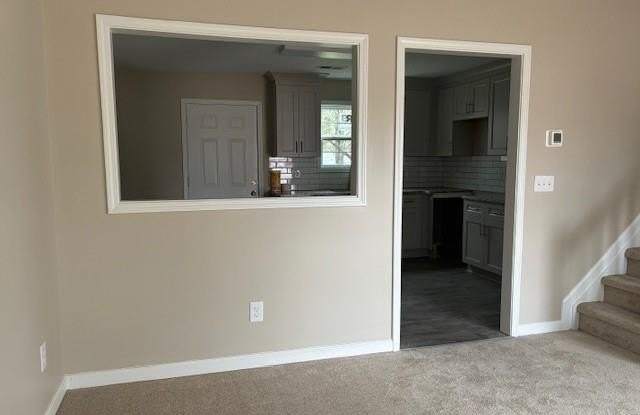 4079 Abbotts Bridge Road Gallery 4