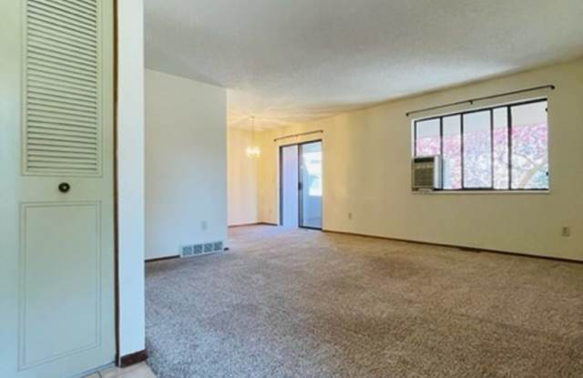 1105 Bacchus Dr. #D Gallery 4