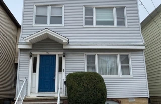 182 WEST 31ST ST - 182 West 31st Street, Bayonne, NJ 07002