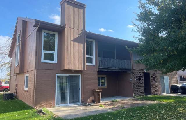 Town Home for Rent in Bellevue Gallery 3