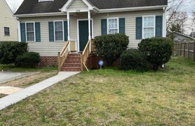 2508 Berry St - 2508 Berry Street, Hopewell, VA 23860