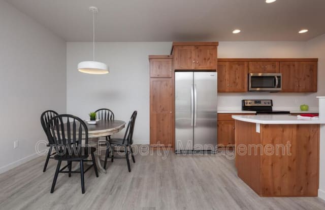 207 Sawyer Lane - C Gallery 1
