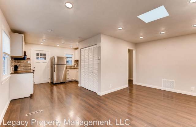 2681 S. Green Court Gallery 4