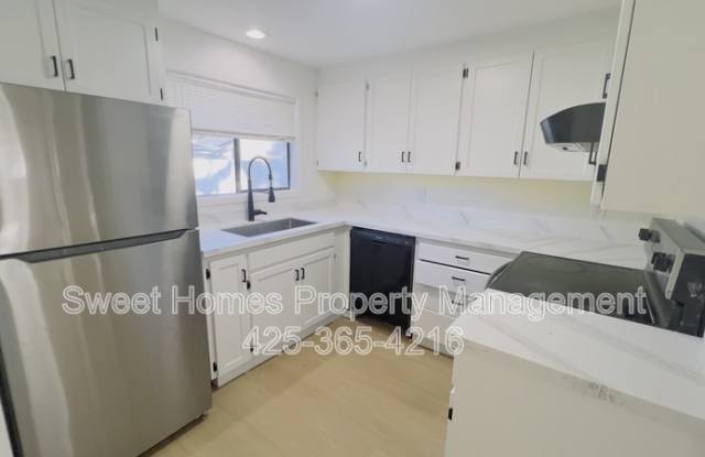 1923 150th Street South Gallery 3