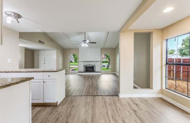 11627 Cotillion Drive Gallery 3
