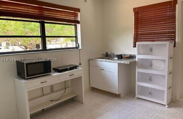 12890 NE Miami Ct Gallery 2