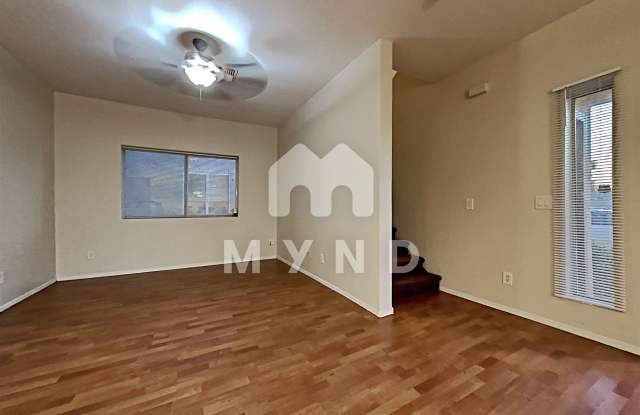 1263 S Lola Ln Gallery 3