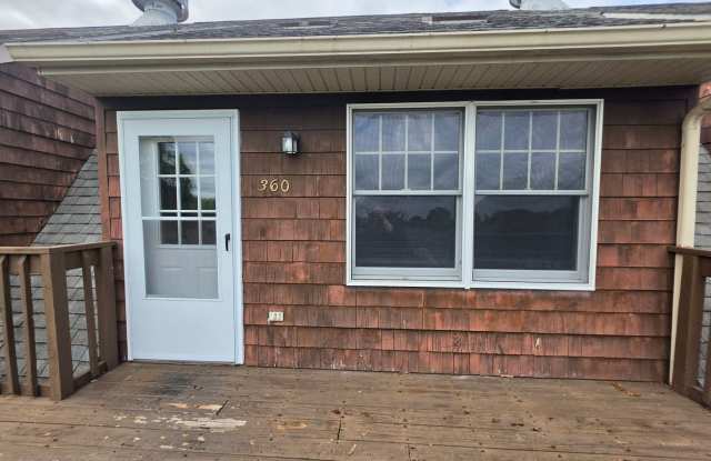 Beautiful 2-Bedroom, 2-Bathroom Two-Story Condo in Aberdeen, MD Gallery 1
