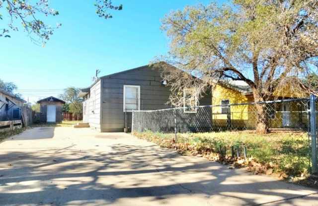 2 bed 1 bath in Arnett Benson Gallery 1