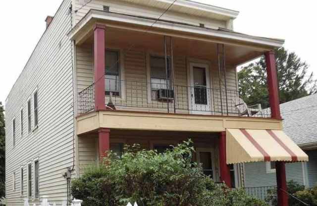 9 Pennsylvania Ave photos photos