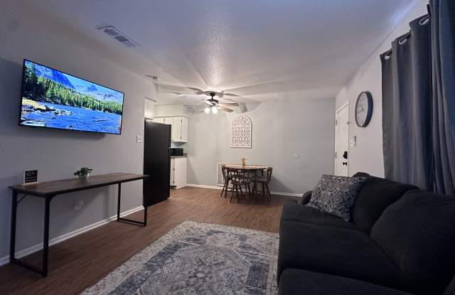 3802 Pine Street - 3 Gallery 2