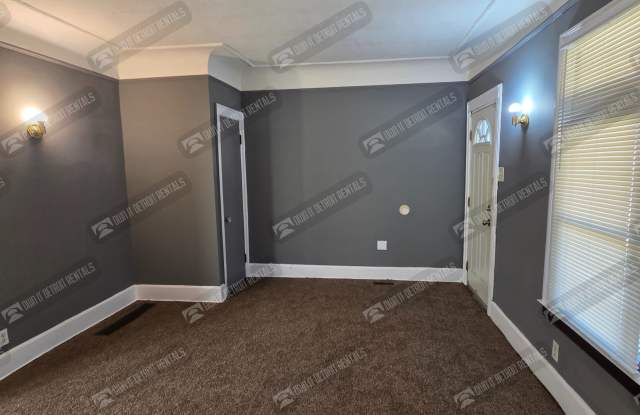 12103 Santa Rosa Dr Apt 1 Gallery 4