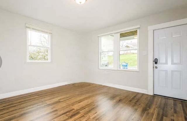 9153 Saltsburg Rd - 9153 Saltsburg Road, Plum, PA 15239
