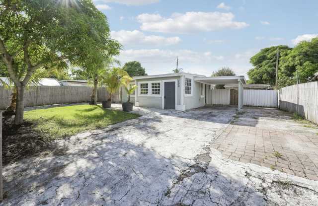 130 PLUM TREE Drive Gallery 2