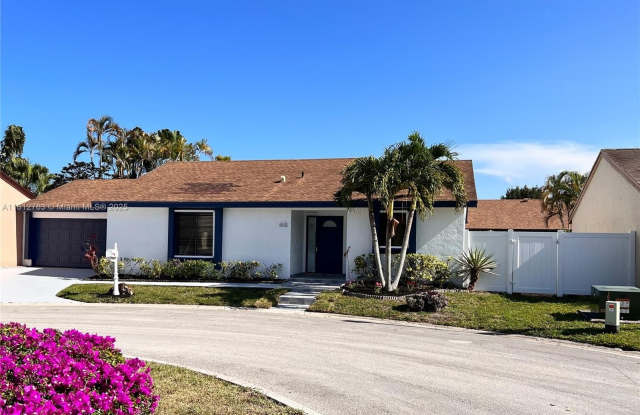 9554 Biscayne Park Ct photos photos