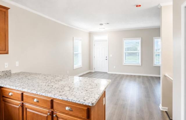 2109 Napoleon Street lot: A Gallery 4